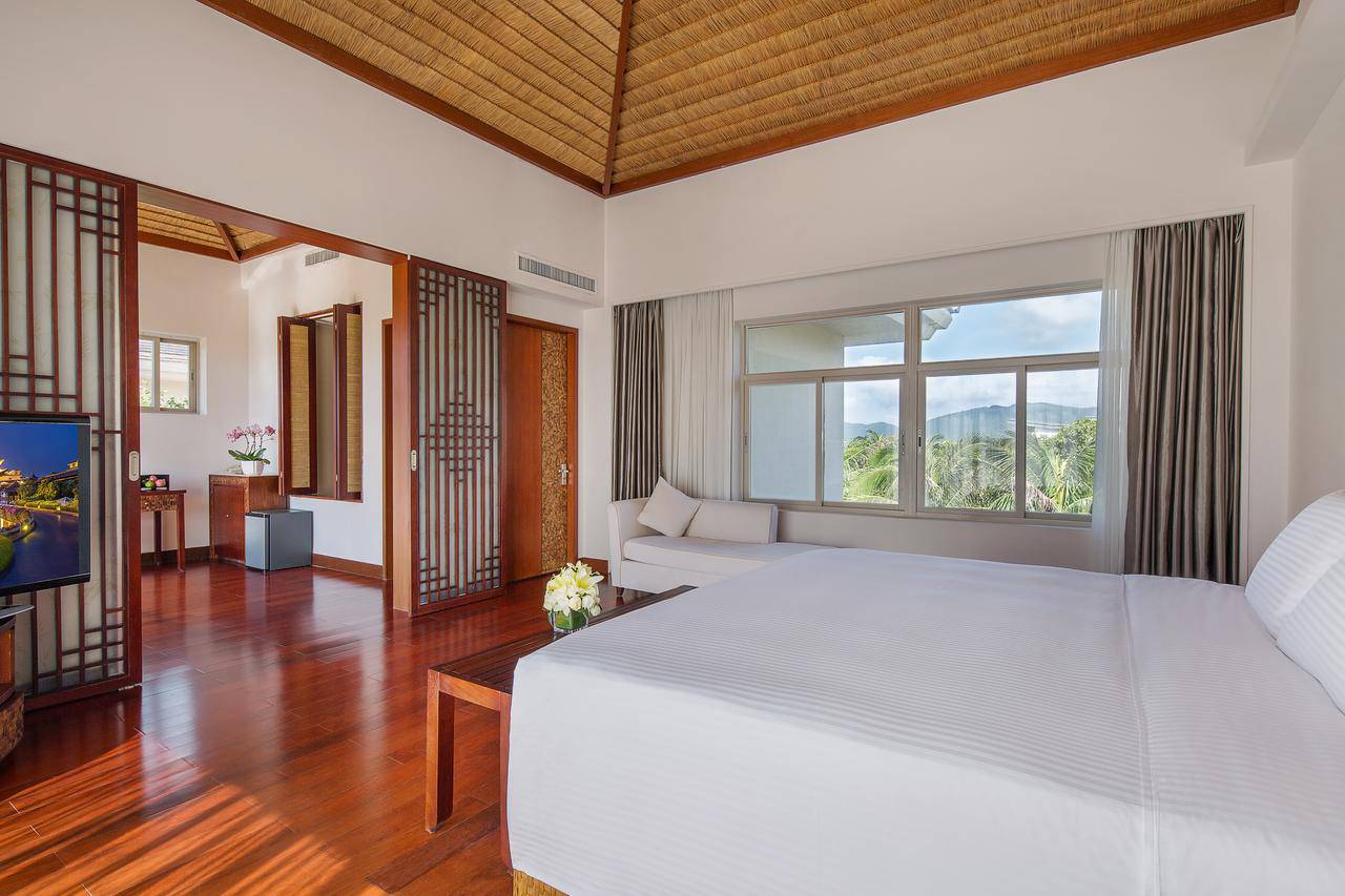 Horizon resort spa yalong bay. Pullman Sanya Yalong Bay 5*. Yalong Bay Санья. Huayu Resort Spa Yalong. Huayu Resort Spa Yalong Bay Sanya 5