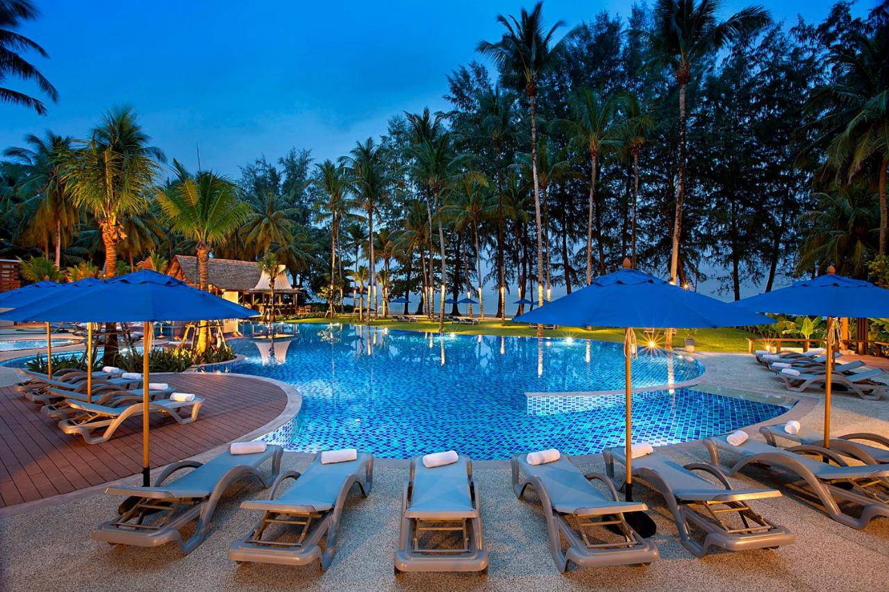 Као лак от аэропорта пхукета. Khao Lak Таиланд 4*. Outrigger Khao Lak Beach Resort. Outrigger Khao Lak Beach Resort 5 Hotel. Отели као лак.