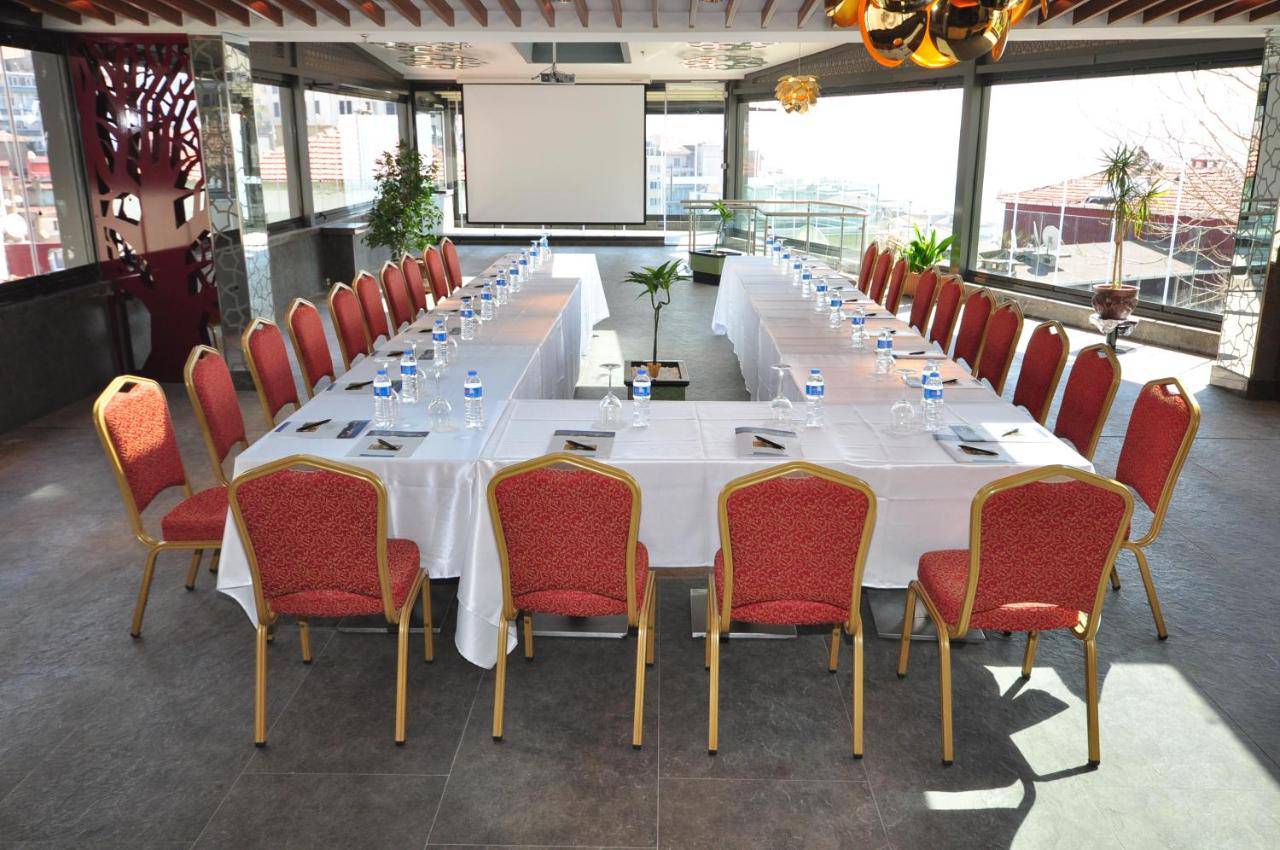 Гранд звезда. Grand Star Hotel Bosphorus 4 Стамбул. Grand Star Алматы. Grand Star Hotel Beyoglu. Гранд Гросс отель в Стамбуле