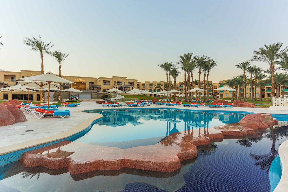 Rixos seagate. Rixos 5 Шарм-Эш-Шейх. Rixos Premium Seagate 5* Lux Шарм Эль Шейх HD. Rixos Sharm el Sheikh бассейн. Fun Sun Family Seagate Aqua 5 Шарм-Эль-Шейх.