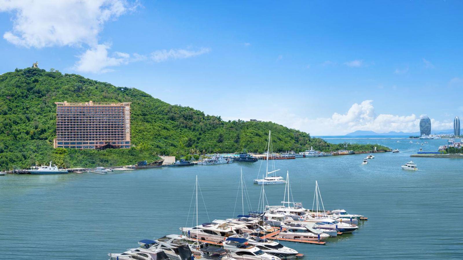 Grand Metro Hotel Хайнань. Grand Metro Park Bay Hotel Sanya. Sanya Bay парк. Metropark Baku.
