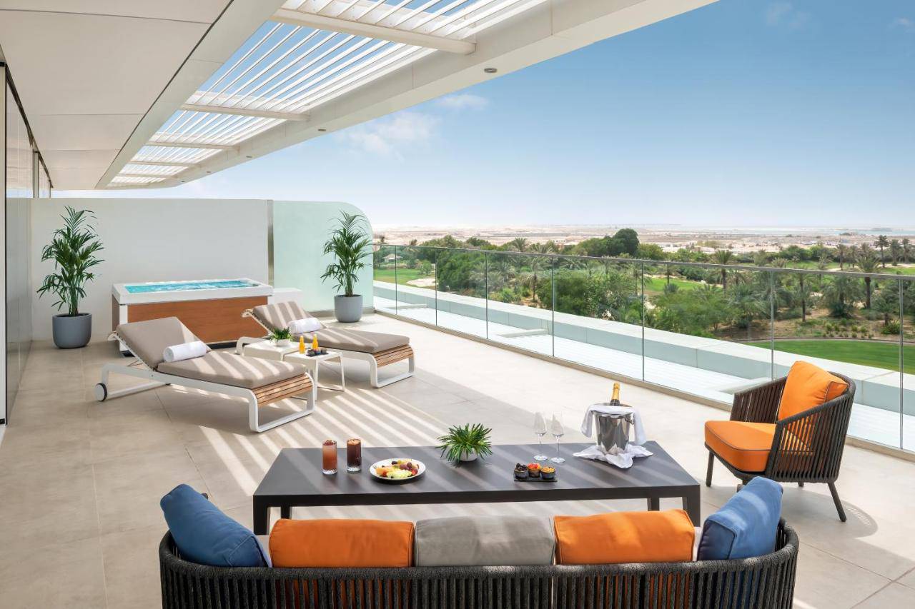 Ja lake view 5 оаэ дубай. Ja the Resort - ja Lake view Hotel 5* Дубай. Ja Lake view Hotel Dubai 5. Ja Lake view Hotel 5 Дубай. Ja Beach Hotel (ex. Jebel Ali) 5* Дубай.